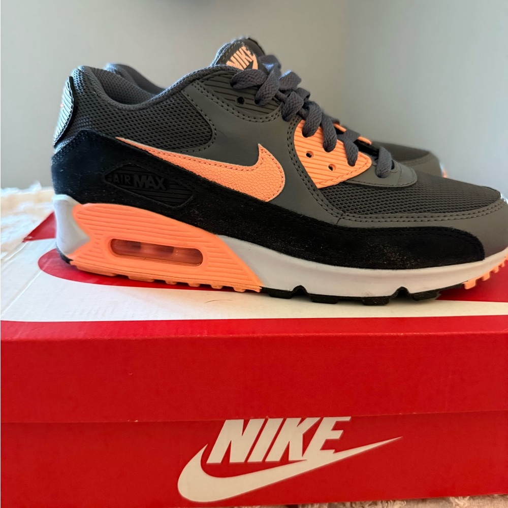Nike Air Max 90 Essential Charcoal and Peach Sneakers